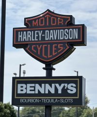 Benny’s Bourbon Tequila Slots