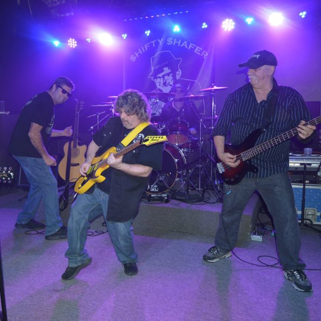 Shifty Shafer Rocks the Neighbors Beer Garden