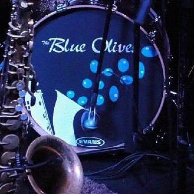 Blue Olives @ Grand Avenue Pub