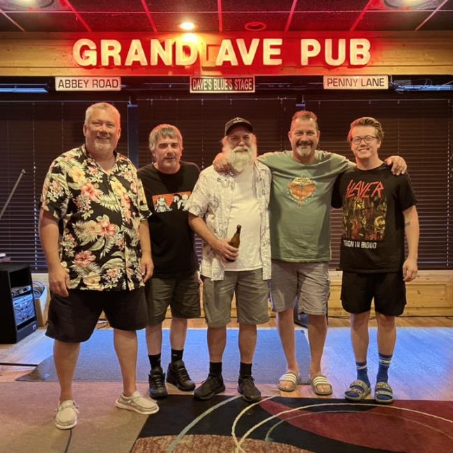 Grand Ave Pub Presents Bill & Jim FULL TILT