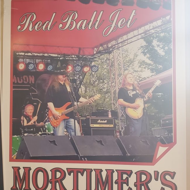 Red Ball Jet @ Mortimer’s