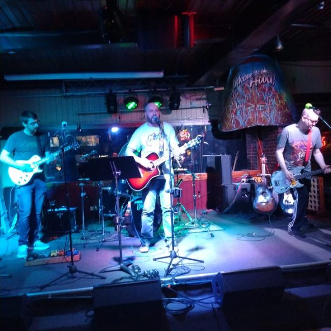 The Mystery Dates live @ Whiskey’s + AMB Open Mic