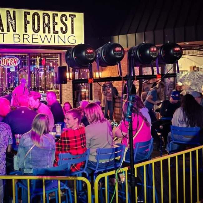 Mixtape 815 @ Urban Forest Craft Brewing