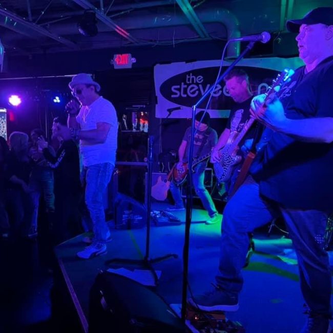 Stevee Nix @ Caseyspub