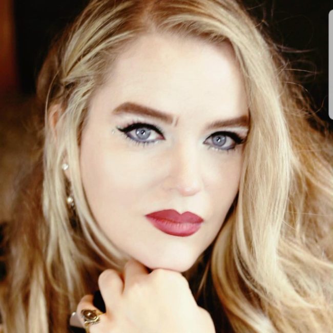 Kristin Rose Kelly