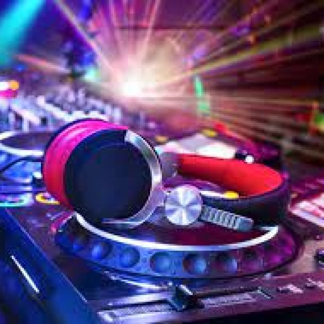 DJ Ryan Brown at Shattered Saloon